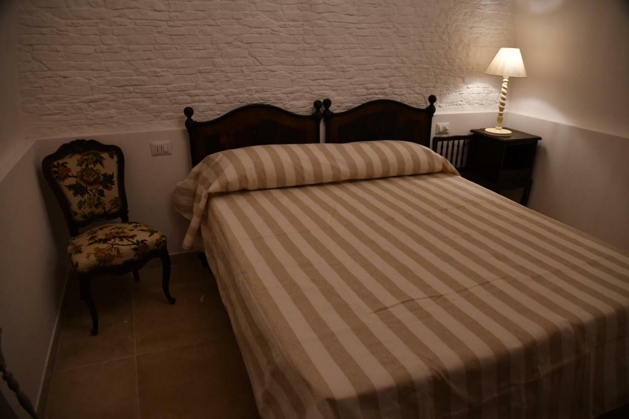 Le Stanze Del Borgo Hotel Nettuno Bagian luar foto