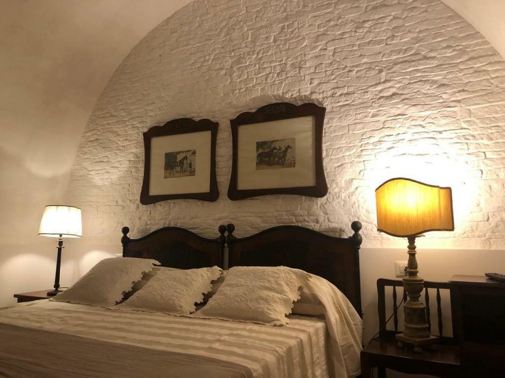Le Stanze Del Borgo Hotel Nettuno Bagian luar foto
